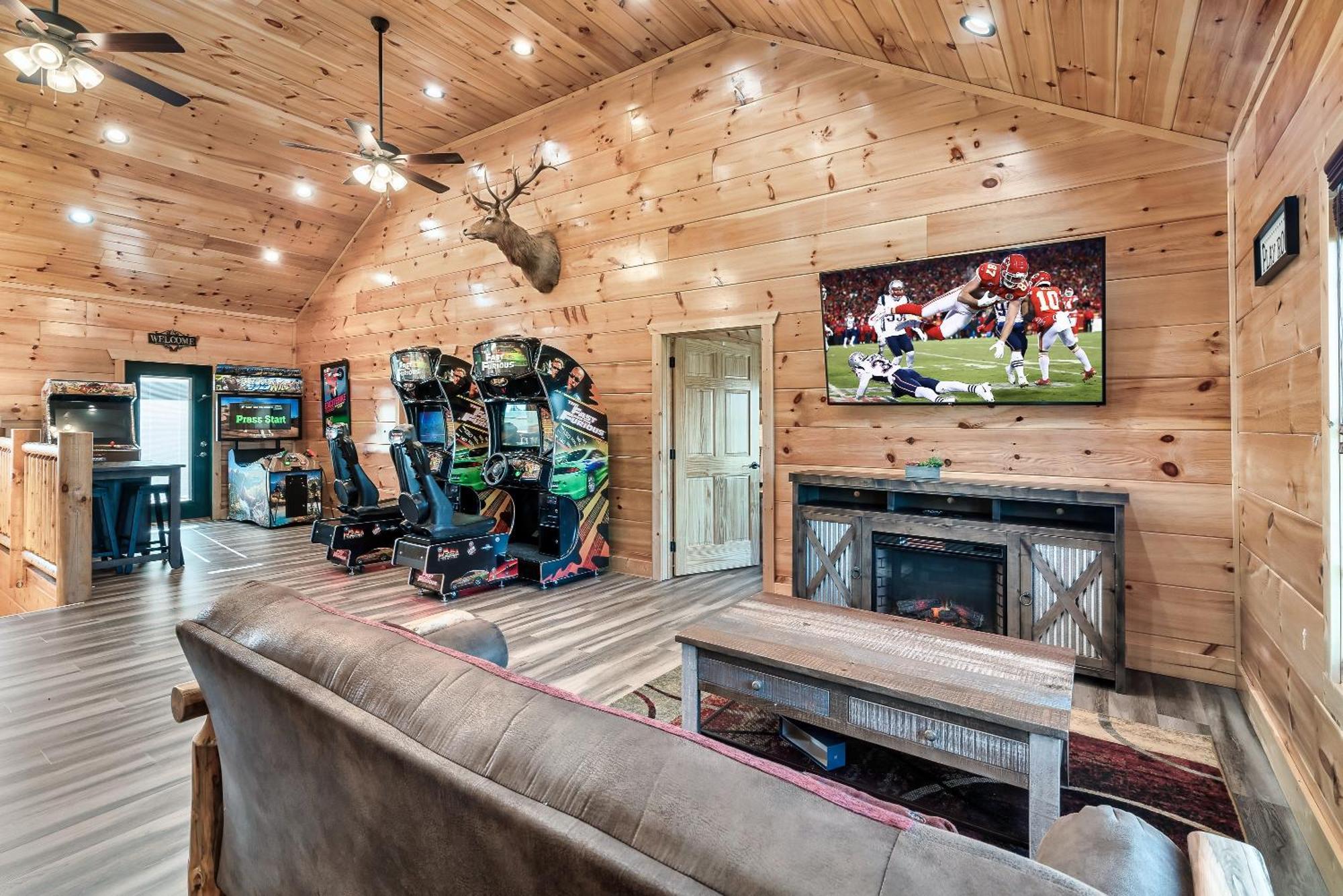 Full Equipped Cabin With A Pool And Game Room Smokies Views Gatlinburg Exteriér fotografie