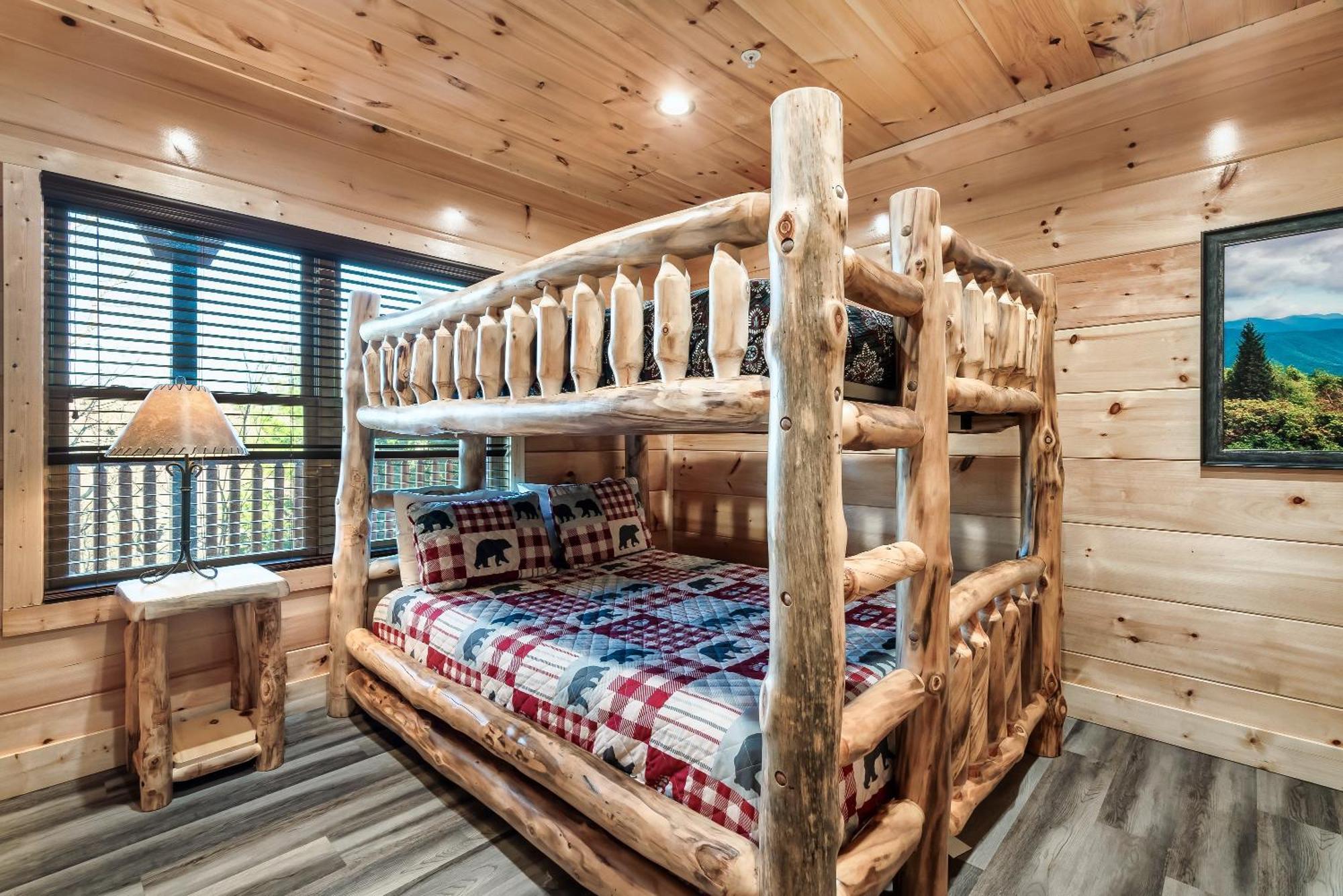 Full Equipped Cabin With A Pool And Game Room Smokies Views Gatlinburg Exteriér fotografie
